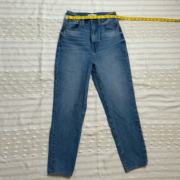 Madewell the momjean blue jeans size 26 - Picture 2 of 11